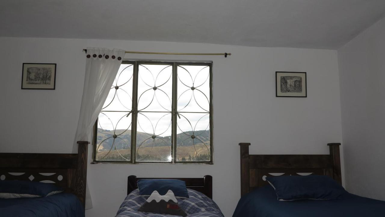 Hostal Casa Lantana Suesca Ngoại thất bức ảnh